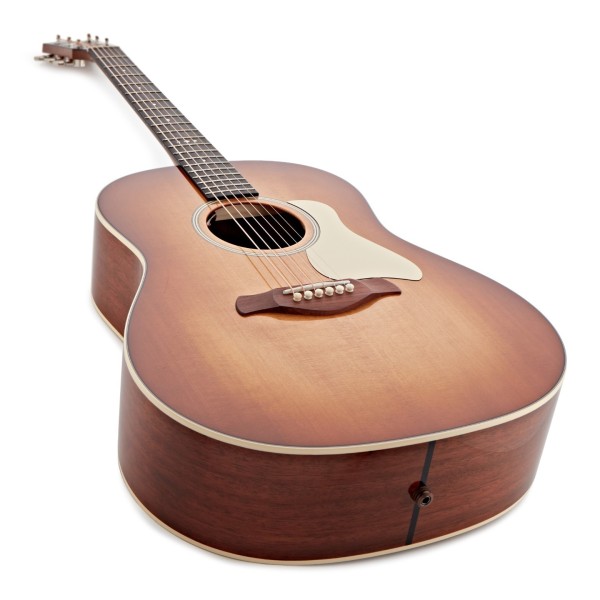 Taylor Gold Label 517e Grand Pacific, Sunburst - angled shot