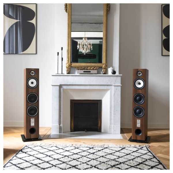 Triangle Antal EZ Floorstanding Speakers (Pair), Black Ash - lifestyle 2 