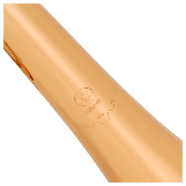 Yamaha YTR6335RC Commercial Bb Trumpet, Lacquer logo