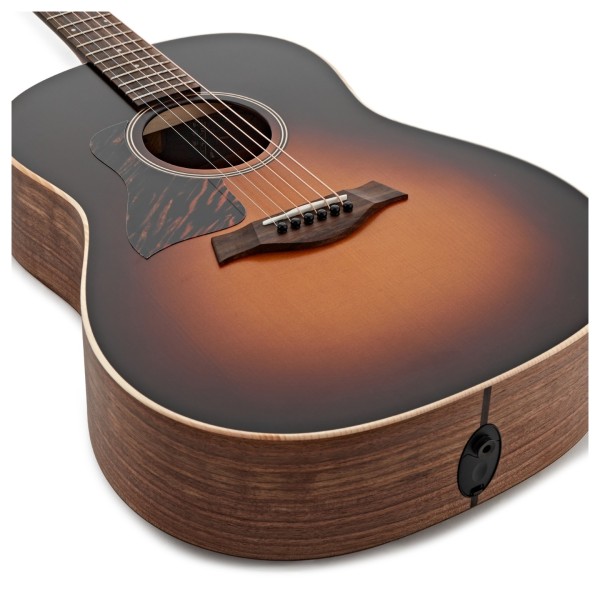 Taylor AD17e, Sunburst - Nearly New - body