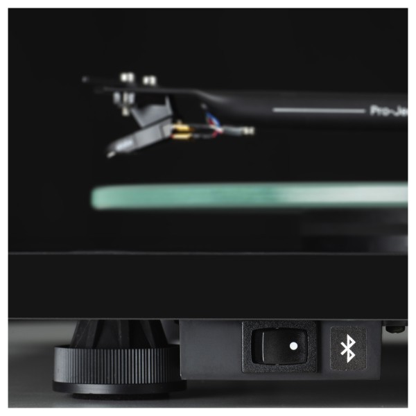 Pro-Ject T1 EVO BT Turntable, Black - Bluetooth switch
