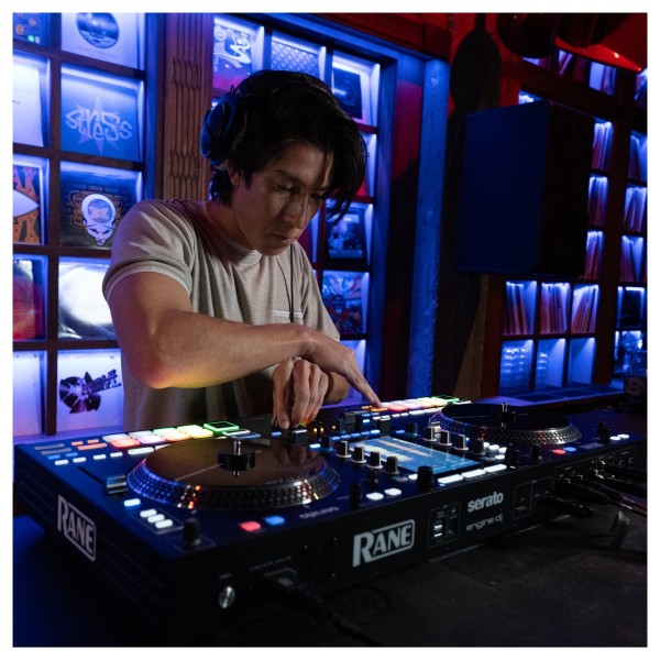 RANE SYSTEM ONE Standalone Motorised DJ System - Lifestyle