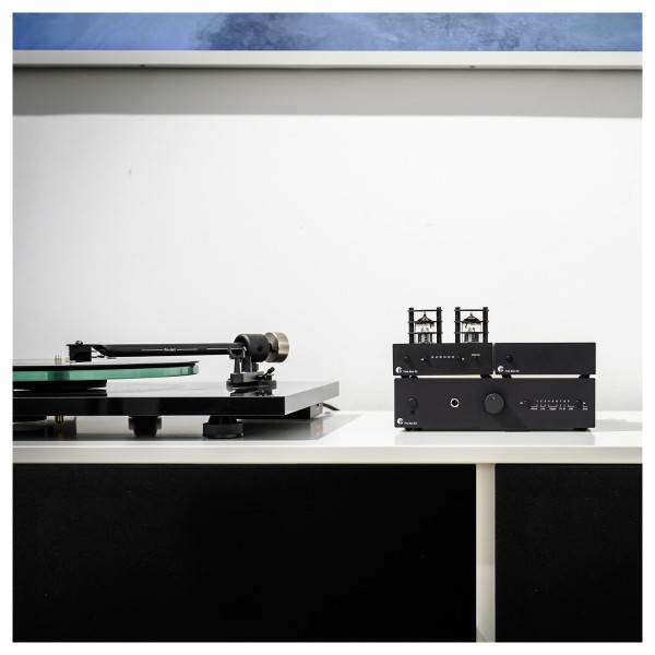 Pro Ject Pre Box S3 Pre Amp, Silver lifestyle 5