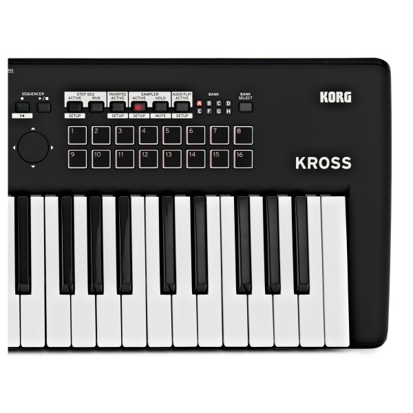 Korg Kross 2 61 Key Synthesizer Workstation, Matt Black