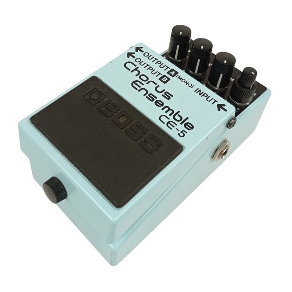 Boss CE-5 Chorus Ensemble Guitar Effects Pedal - Secondhand at