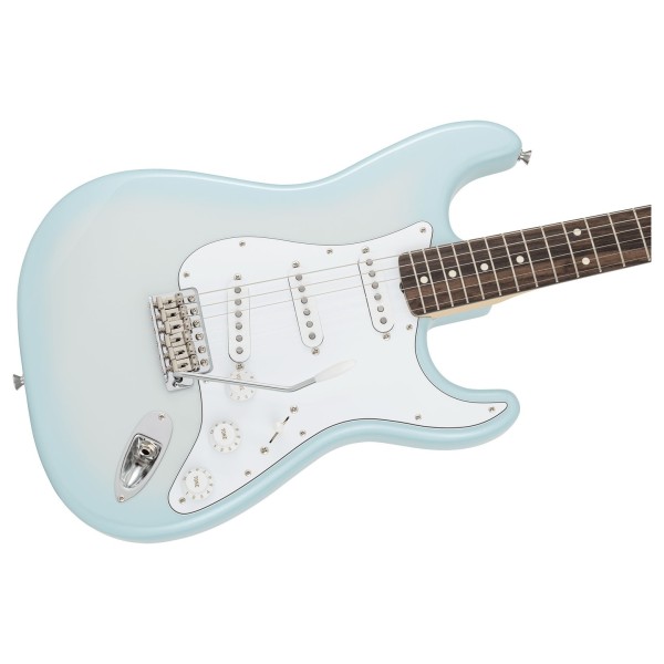 Fender Made in Japan Traditional 2025 Collection 60s Stratocaster, Stardust Blue - body
