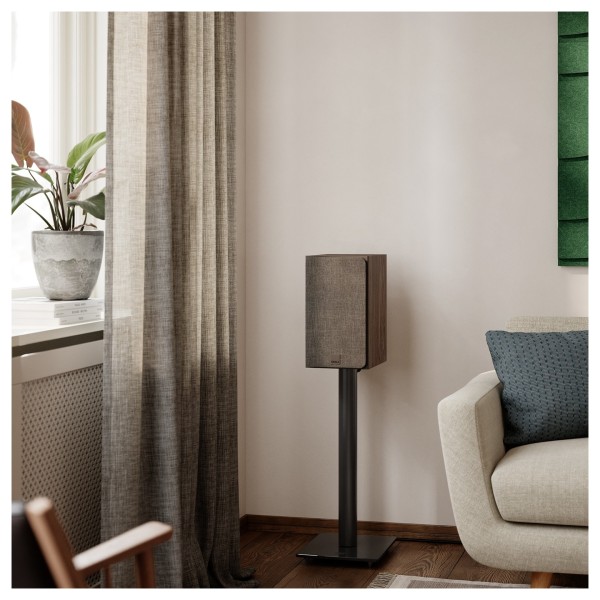 DALI Sonik 3 Bookshelf Speakers, lifestyle  3 