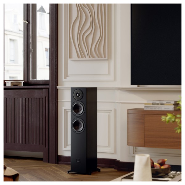 DALI Sonik 5 Floorstanding Speakers, lifestlye 4 
