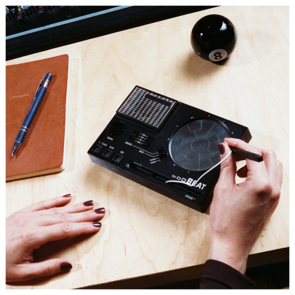 Stylophone BEAT Drum Machine - Lifestyle 3
