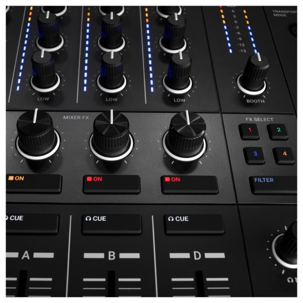 Native Instruments Traktor Kontrol S4 MK3 - Mixer Section
