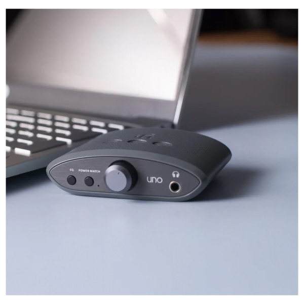 iFi UNO DAC Transportable and Desktop USB DAC Headphone Amp lifestyle 2 