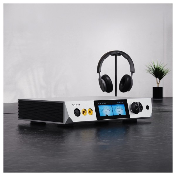 Luxsin X9 Headphone Amplifier - lifestyle 5