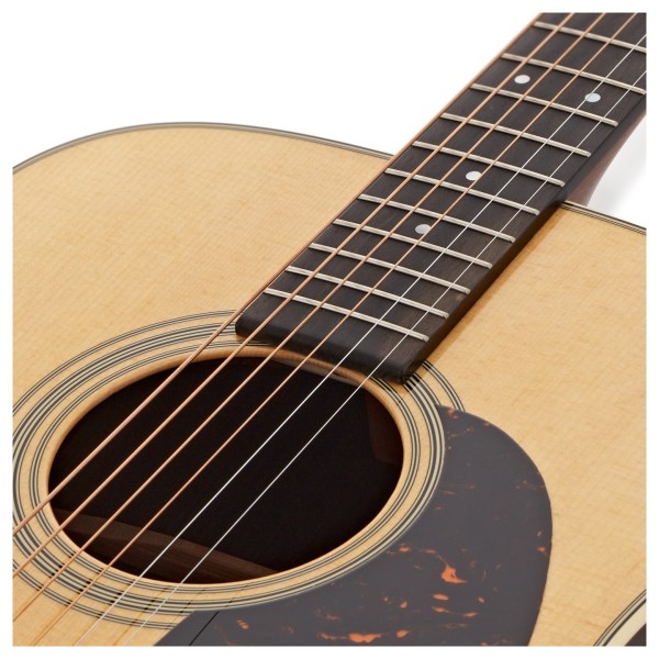 Martin D-28 #M2844088 - soundhole