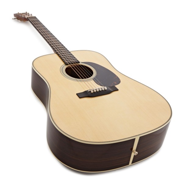 Martin Super HD-28 (2025) #M3002136 - angled shot
