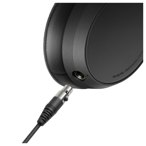 Sennheiser HD 480 Pro Closed Back Headphones Detail Shot 01