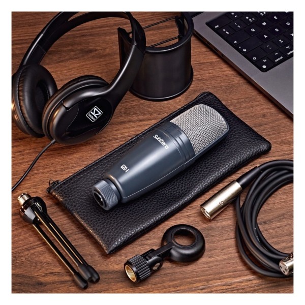 SubZero REC-1 Condenser Mic & Monitoring Pack - Lifestyle