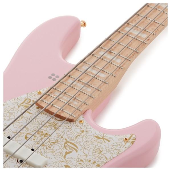 Sandberg California II V-TM Ida Nielsen signature Bass, Soft Aged Custom Pink - upper frets