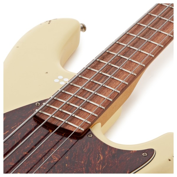 Sandberg California VM 4-String, Hardcore Aged Creme - upper frets