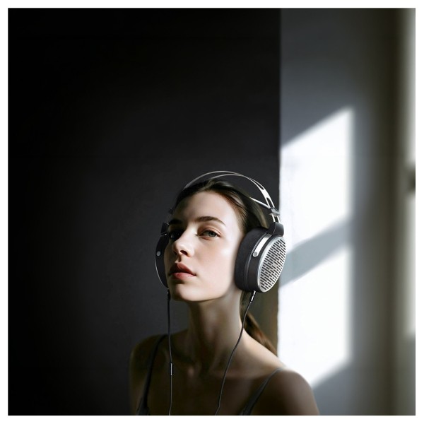 FiiO Jade Audio JT3 50mm Dynamic Driver Headphones,  lifestyle 1