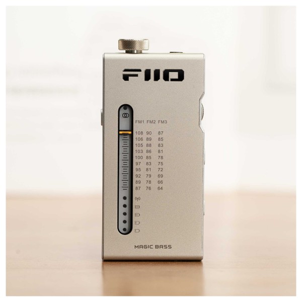 FiiO RR11 Portable Stereo Radio Receiver, lifestyle 3