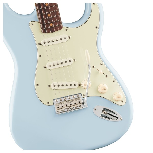Fender Vintera III Early '60s Stratocaster RW, Sonic Blue - hardware