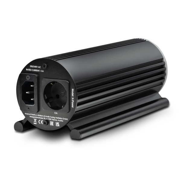 Musical Fidelity X-Power High‑Performance Line Power Conditioner - rear 
