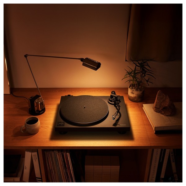 Technics Premium Class SL-1500C Direct Drive Turntable, Black 8 