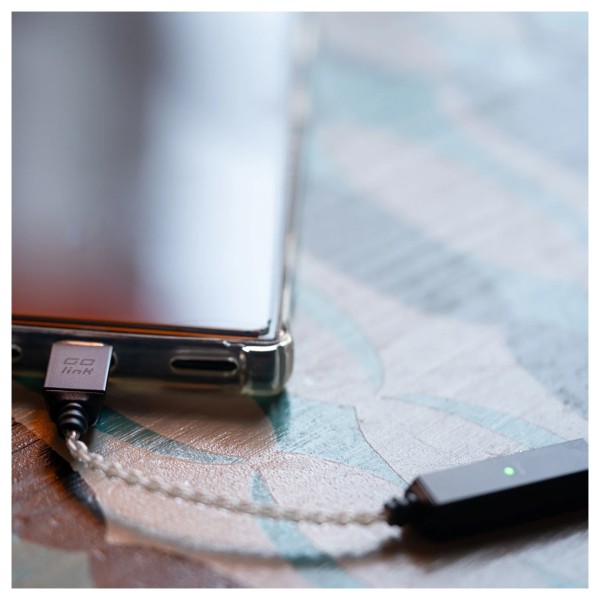 iFi GO Link 2 Hi-Res S-Balanced USB Dongle DAC - lifestyle 
