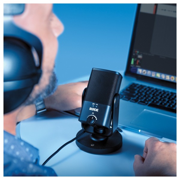 Rode NT-USB Mini Condenser Microphone - Lifestyle, Podcast