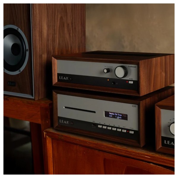 LEAK TruStream Music Streamer, Walnut lifestyle 1