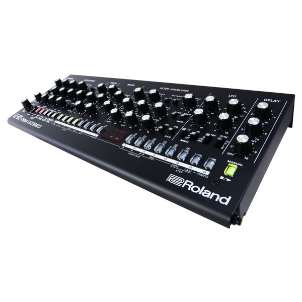 Roland SE-02 2017 Analog Synthesizer - Angled 2