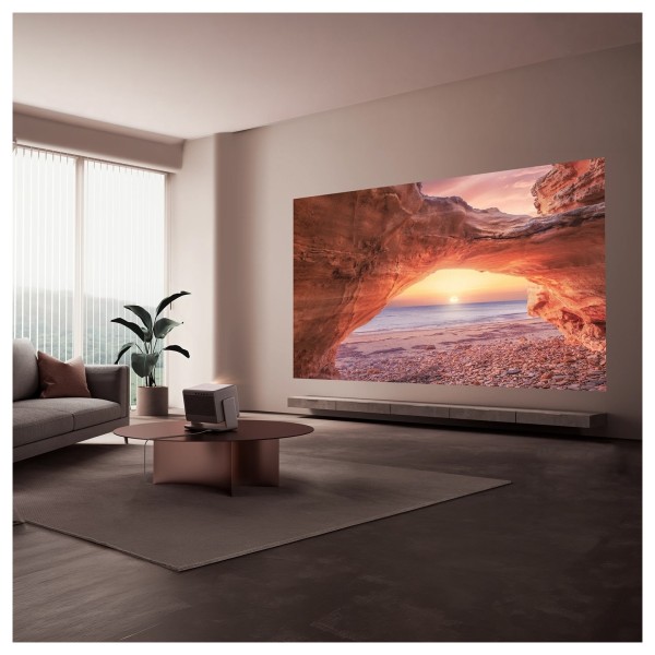 XGIMI Horizon 20 4K UHD Home Cinema Projector lifestyle 