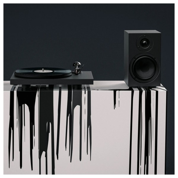 Pro-Ject Speaker Box 5 S2 Bookshelf Speakers (Pair), Satin Black in setup with turntable