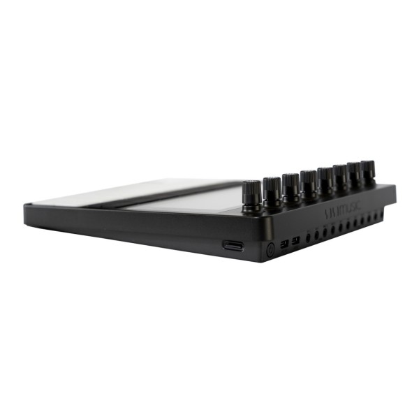 1010Music Bento Portable Sampling Studio with Decksaver - Angled Rear