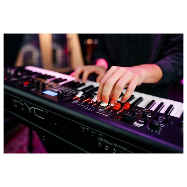 Yamaha YC61 - 2