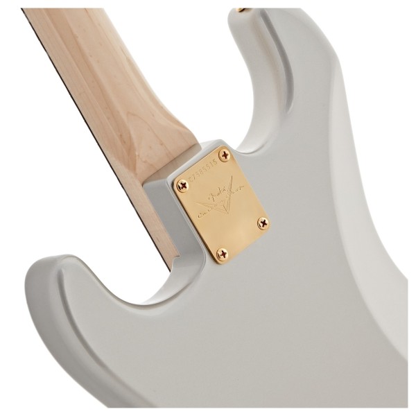 Fender Custom Shop Robert Cray Signature Stratocaster, Inca Silver #CZ585515 - neck joint