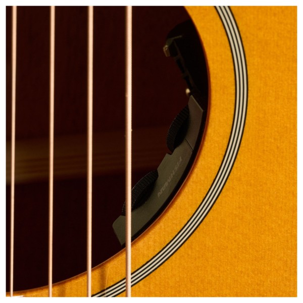 Epiphone J-45 Studio Left Handed, Natural - preamp controls
