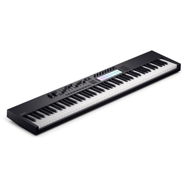 Novation Launchkey MK4 88 - Angled 2