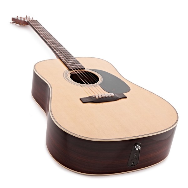 Martin HD-28E LR Baggs Anthem (2025) #M3029729 - angled shot