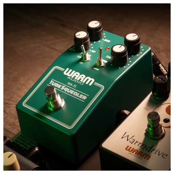 Warm Audio Tube Squealer Overdrive Pedal - Lifestyle 2