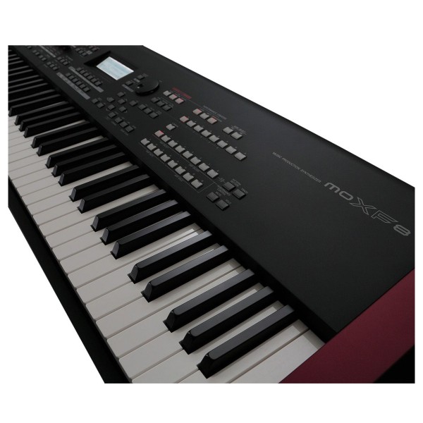 Yamaha MOXF8 Keys