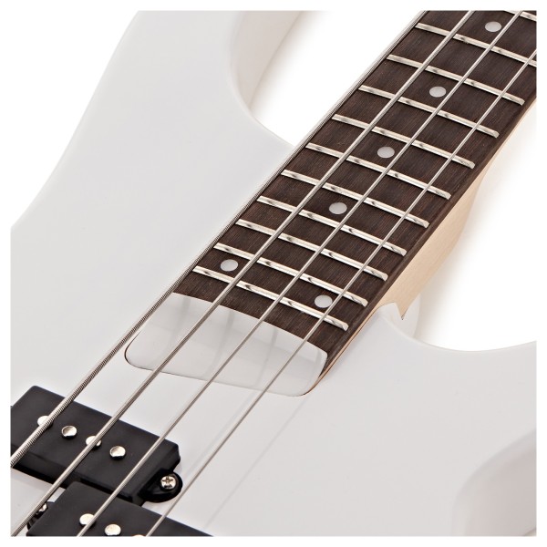 Chicago Bass Guitar White, 15W Bass Amp & Accessory Pack