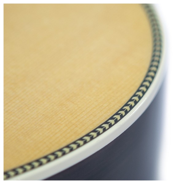 Martin OM-28 (2025) - binding detail