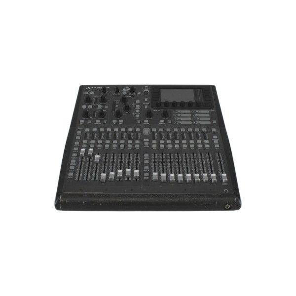 CDK8203