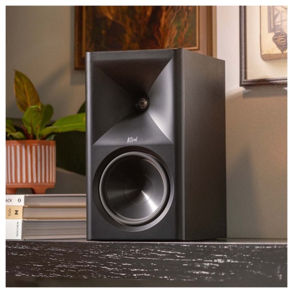 Klipsch The Sevens II Active Hi-Fi Speakers - lifestyle 4