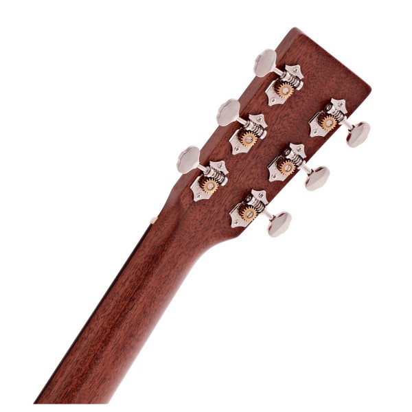 Martin D-18 (2025) #2942399 - back of headstock