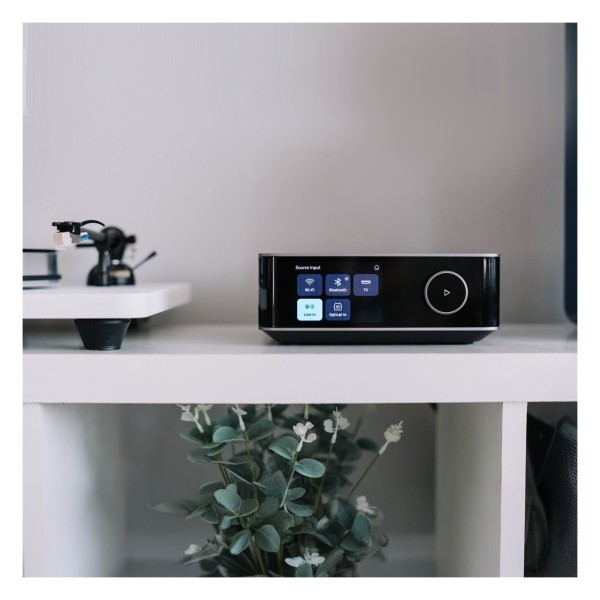 WiiM Amp Ultra Streaming Amplifier, Space Grey - Lifestyle