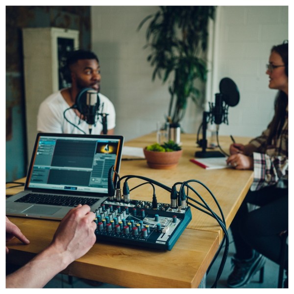 Soundcraft Notepad 12-FX Podcasting