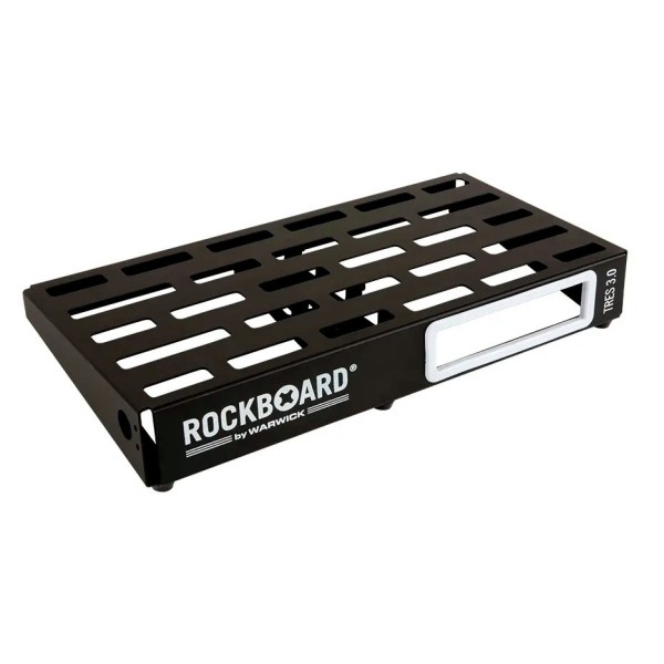 RockBoard TRES 3.0 Pedalboard with Flight Case - edge