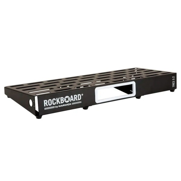 RockBoard TRES 3.2 Pedalboard with Gig Bag - front